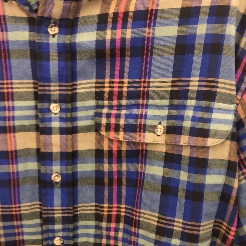 IZOD Flannel Shirt Medium Cotton Short Sleeev Pit to Pit 22 1/2” Preworn - Picture 7 of 14